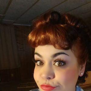 Meet your Posher, Sheana